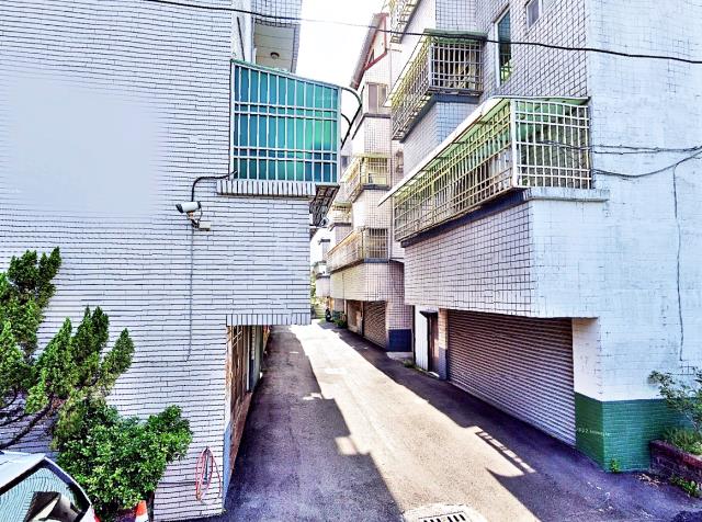 台南歸仁法拍屋法拍-2