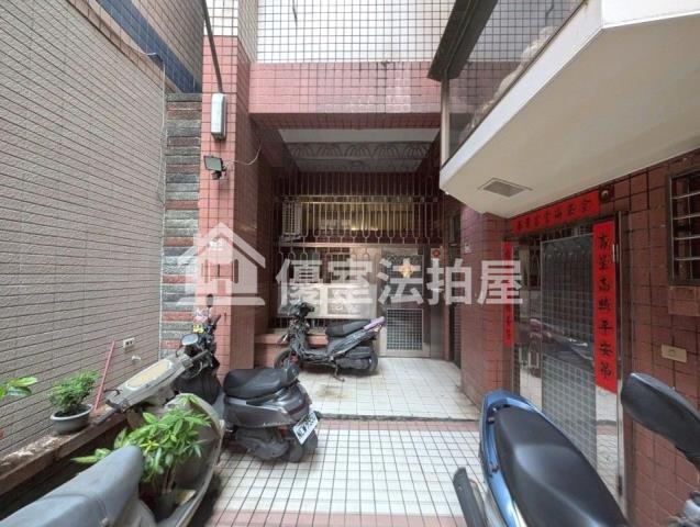 新北蘆洲法拍法拍屋-3
