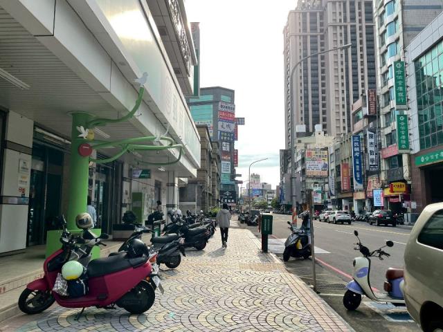 東區拍賣法拍屋-3