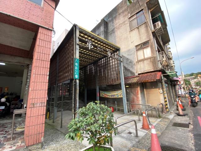 基隆暖暖法拍屋法拍-7
