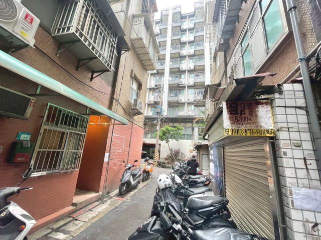 新北淡水法拍屋拍賣-7