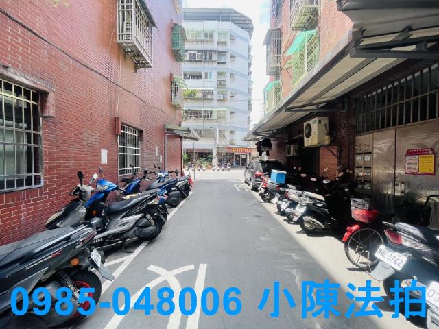 蘆洲法拍法拍屋-8