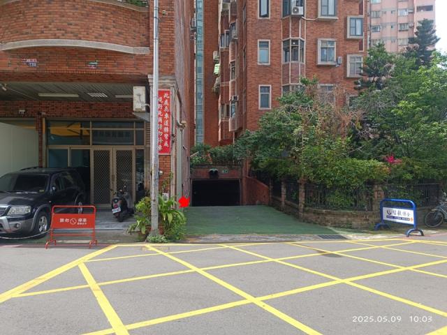 台中潭子法拍法拍屋-5