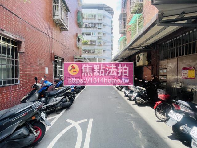 新北蘆洲法拍法拍屋-13