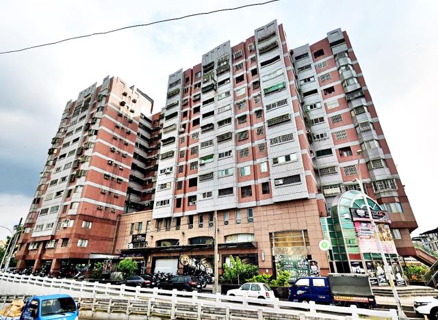 雲林斗六拍賣法拍屋-4