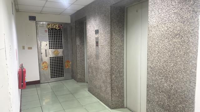 高雄岡山法拍法拍屋-2