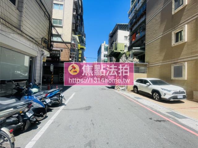新北蘆洲法拍法拍屋-8