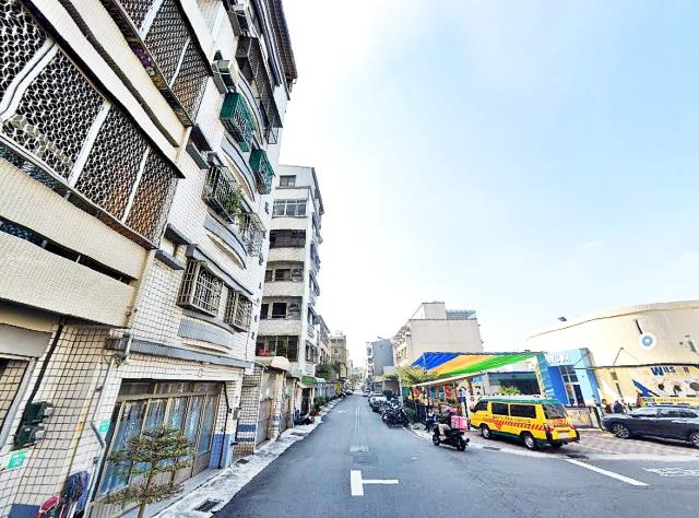 台南法拍屋法拍-2