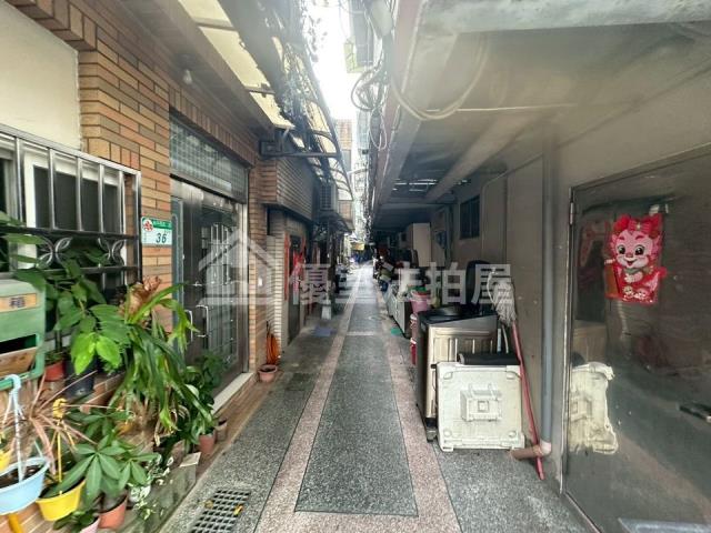 台北中正區法拍屋拍賣-8