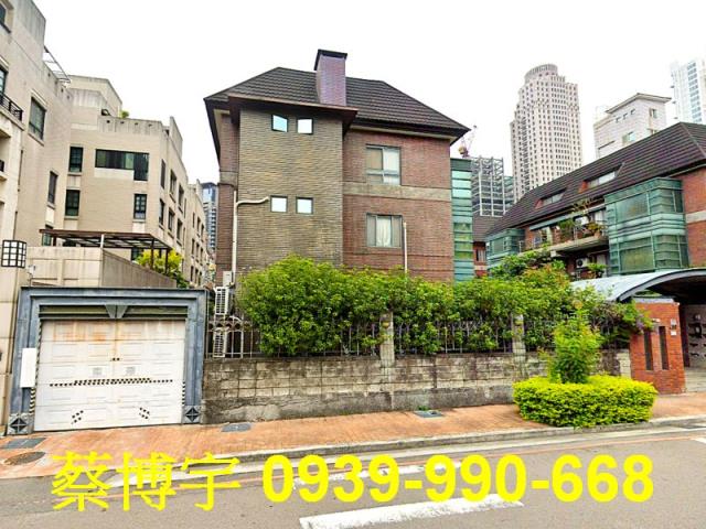 七期大業路法拍屋別墅