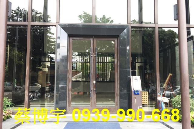 總太居易法拍屋樓店面