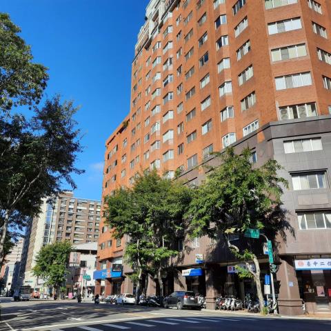 台中南屯法拍法拍屋-4