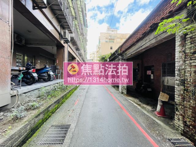 新北汐止法拍屋法拍-12