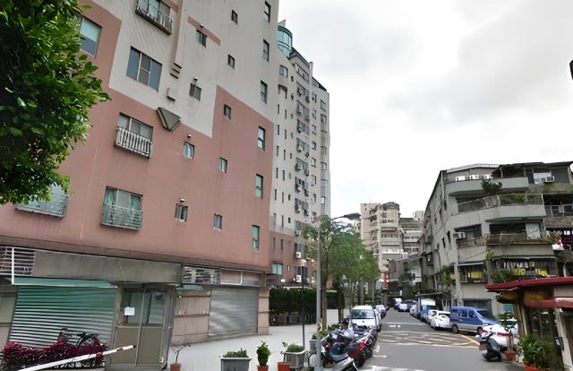 台北拍賣法拍屋-2