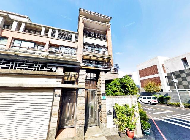 東區拍賣法拍屋-1