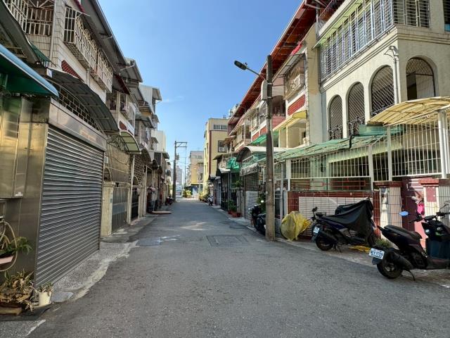 高雄楠梓法拍法拍屋-4