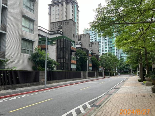 信義區拍賣法拍屋-2