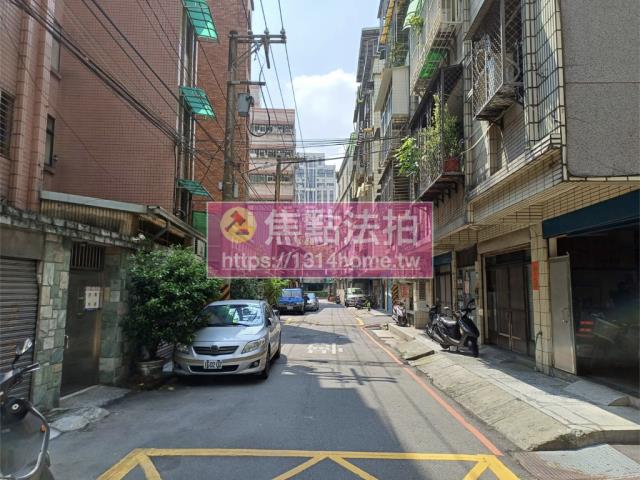 板橋拍賣法拍屋-9