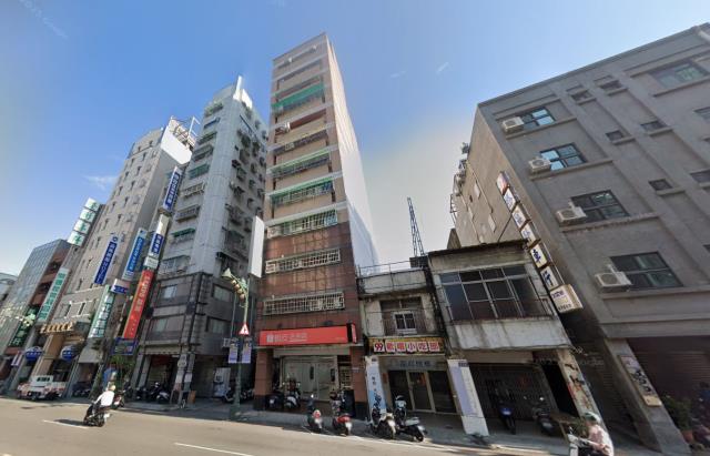 臺中市南屯區黎明路二段425號16樓之8