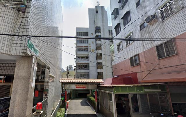 西屯區法拍屋大有五街偉鉅精誠漢口國中優室法拍林小陽