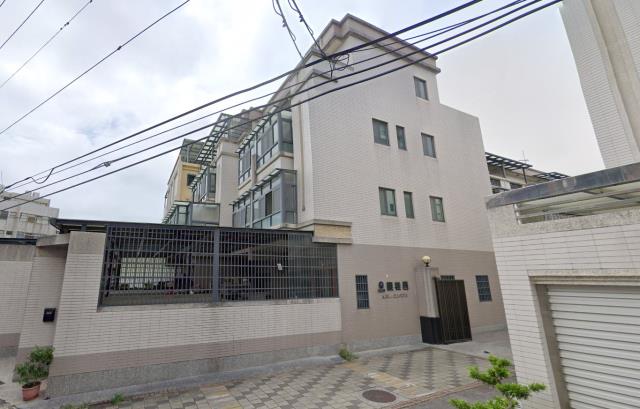 台中市龍井區中山中路二段126巷37號御墅家龍井法拍屋代標