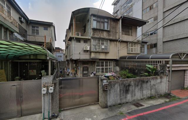 台中市豐原區朴子街606巷6號大地坪邊間透天豐原國中