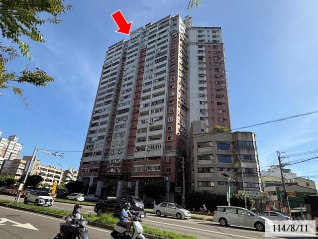 台中南屯法拍法拍屋-1