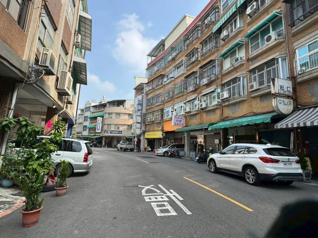 高雄苓雅法拍法拍屋-6