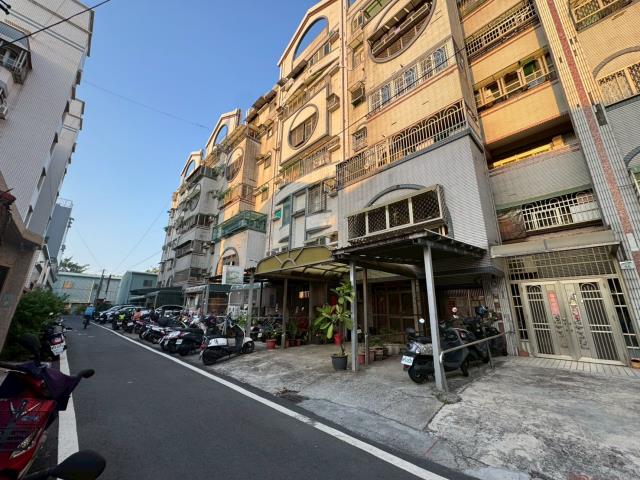 高雄岡山法拍屋拍賣-8