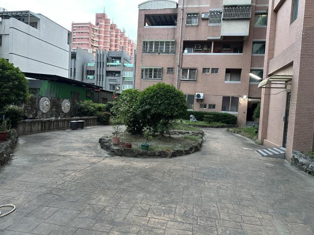 高雄岡山法拍法拍屋-8