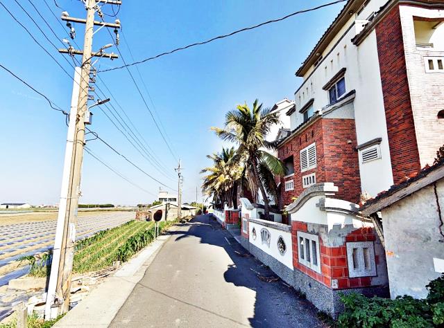 崙背鄉鹽園路天下一家