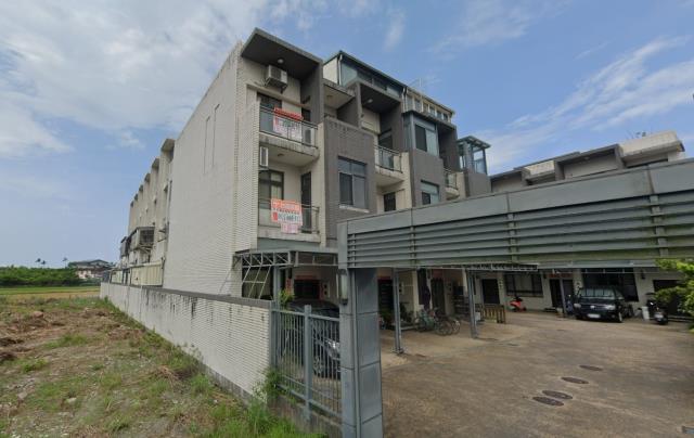 五結鄉法拍屋中興路三段文鼎品苑透天別墅中里車站優室法拍林小陽