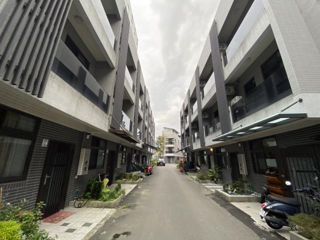 宜蘭礁溪法拍法拍屋-0