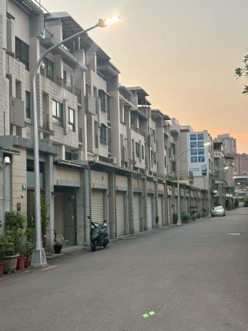 高雄左營法拍法拍屋-2