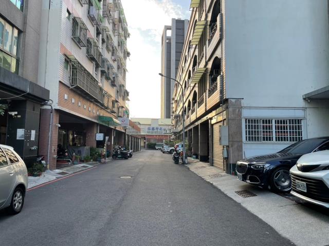 台南拍賣法拍屋-5