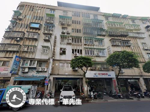 新北市五股區六合街76號8樓陸光新城A區法拍華廈