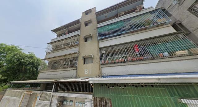 高雄小港拍賣法拍屋-2