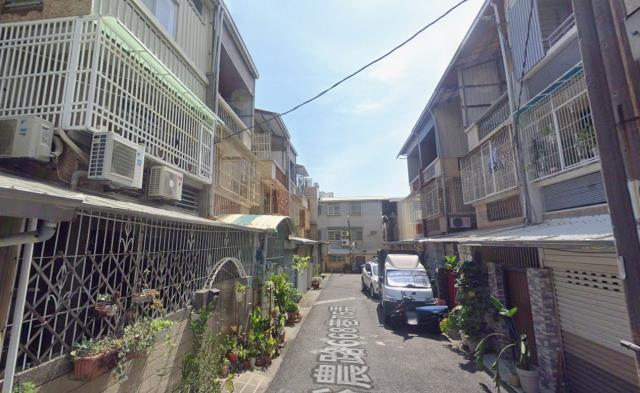 東區法拍屋拍賣-5