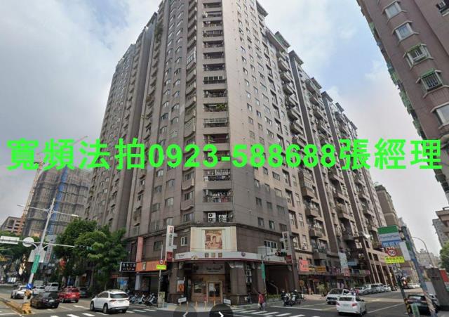 法拍華廈西屯大地子民2期含車位逢甲新光大遠百生活圈