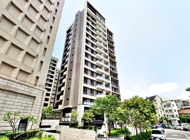 竹北華興三街兩房平車