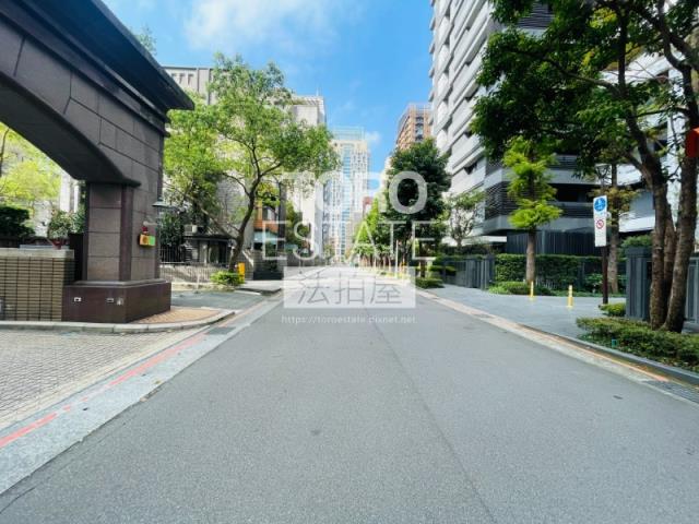 信義區拍賣法拍屋-7