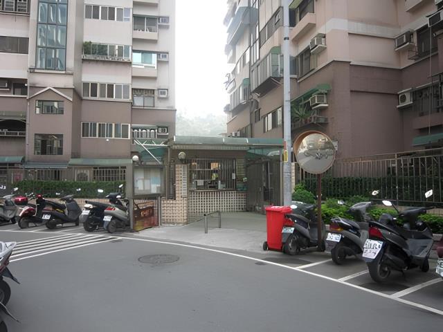 新北五股法拍法拍屋-2