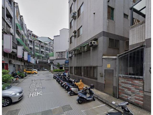 台中東區法拍法拍屋-4