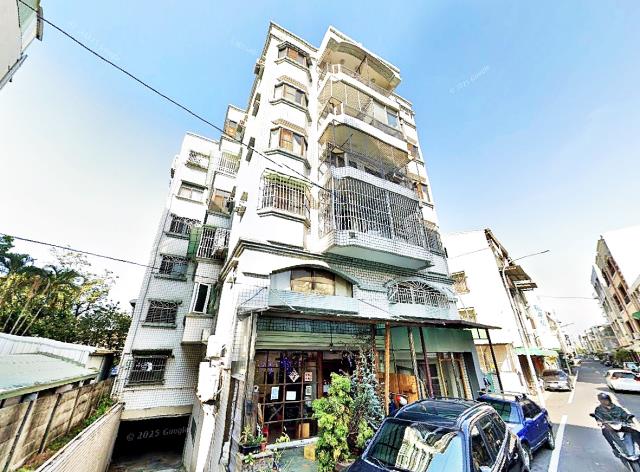 嘉義市長榮街電梯四房