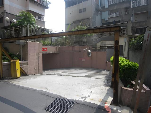 新北五股法拍法拍屋-3