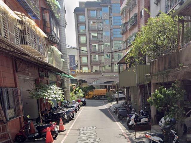 蘆洲拍賣法拍屋-7