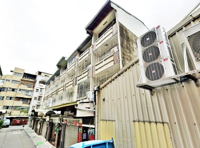 南區拍賣法拍屋-2