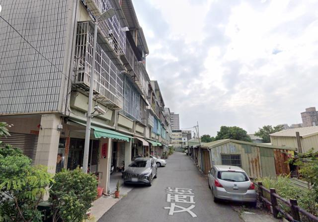 高雄鳳山拍賣法拍屋-3