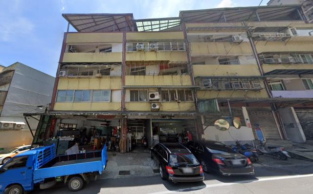 安樂區法拍屋武隆街皇家翡翠社區優室法拍林小陽