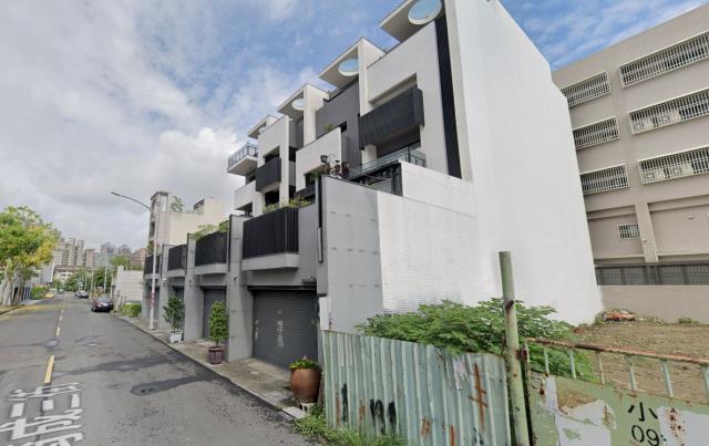 高雄鳥松法拍屋法拍-6